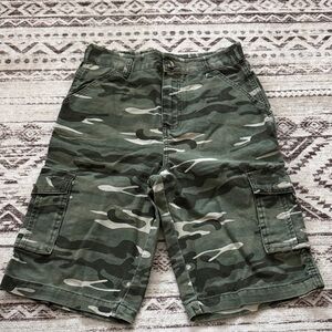 John Deere Boys Camouflage Cargo Shorts - Green